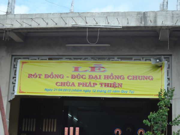 TP.HCM: Lễ đúc đại hồng chung chùa Pháp Thiện