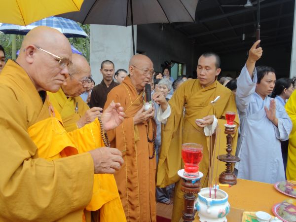 TP.HCM: Lễ đúc đại hồng chung chùa Pháp Thiện