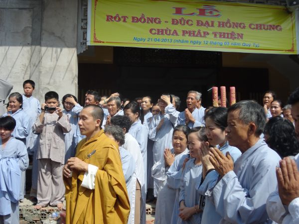 TP.HCM: Lễ đúc đại hồng chung chùa Pháp Thiện