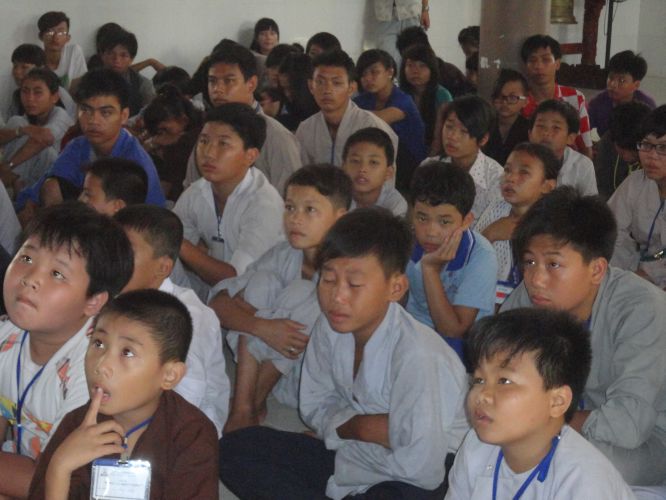 Long An: Điều con muốn nói tại khóa tu “Sống và Khát Vọng”