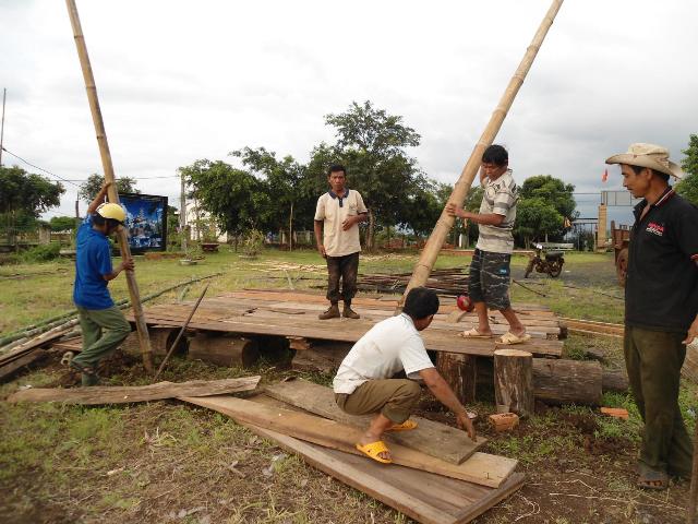 Công tác chuẩn bị khai mạc khóa tu hè 2013 Chùa linh Quang ĐăkNông