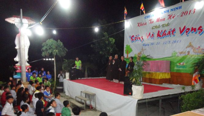 Long An: Cuộc thi “Khánh Ninh’S Got Talent” tại khóa tu “Sống và Khát Vọng”