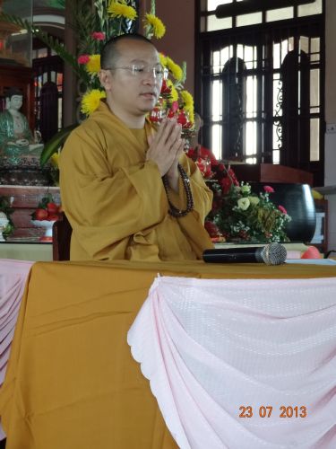 Long An: TT. Thích Nhật Từ với pháp thoại “Khát vọng sống đẹp” tại khóa tu “Sống và Khát Vọng”