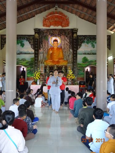 Long An: TT. Thích Nhật Từ với pháp thoại “Khát vọng sống đẹp” tại khóa tu “Sống và Khát Vọng”