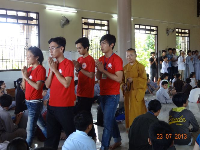 Long An: TT. Thích Nhật Từ với pháp thoại “Khát vọng sống đẹp” tại khóa tu “Sống và Khát Vọng”