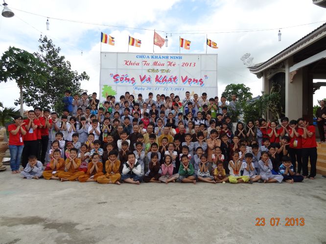 Long An: TT. Thích Nhật Từ với pháp thoại “Khát vọng sống đẹp” tại khóa tu “Sống và Khát Vọng”