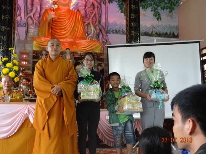 Long An: Bế mạc khóa tu mùa hè “Sống và Khát Vọng”