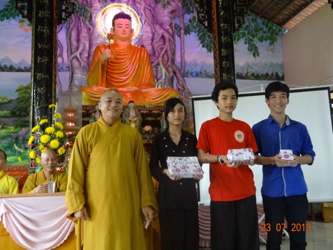 Long An: Bế mạc khóa tu mùa hè “Sống và Khát Vọng”