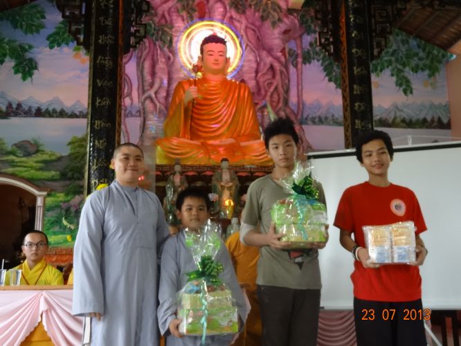 Long An: Bế mạc khóa tu mùa hè “Sống và Khát Vọng”