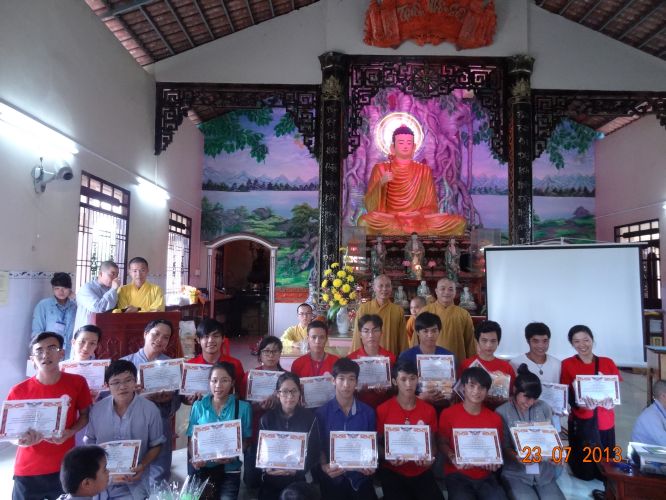Long An: Bế mạc khóa tu mùa hè “Sống và Khát Vọng”