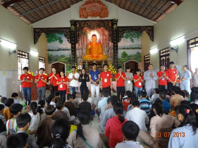 Long An: Bế mạc khóa tu mùa hè “Sống và Khát Vọng”