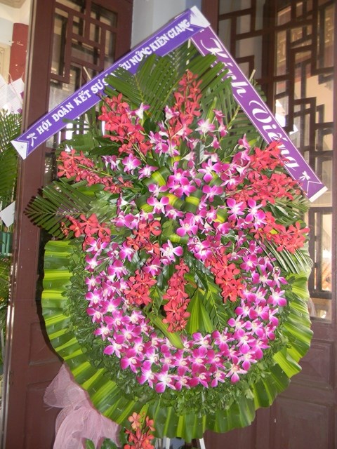 Chùm ảnh: Các đoàn viếng ĐLHT. Thích Từ Nhơn buổi sáng ngày thứ ba 28/4