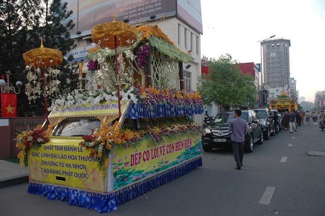 Chùm ảnh: Lễ trà tỳ nhục thân Đại lão HT. Thích Từ Nhơn