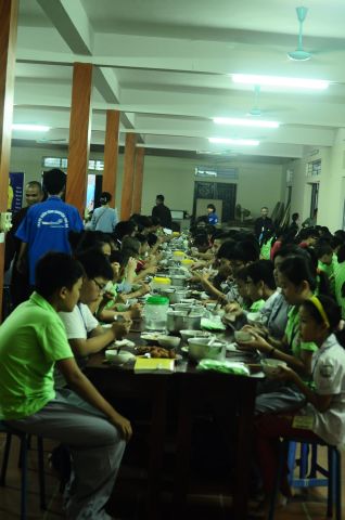 Hà Nội: Ngày đầu tiên khóa tu mùa hè tại chùa Nam Dư Thượng