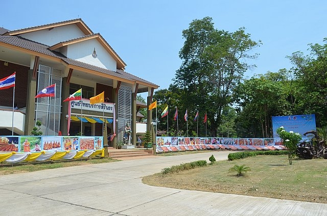 Hội thảo Phật giáo tại Đại học Mahamakut, Thái Lan