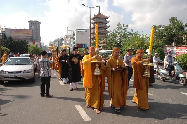 Chùm ảnh: Lễ trà tỳ nhục thân Đại lão HT. Thích Từ Nhơn