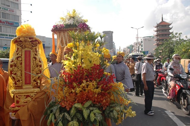 Chùm ảnh: Lễ trà tỳ nhục thân Đại lão HT. Thích Từ Nhơn