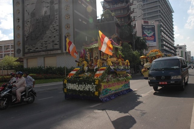 Chùm ảnh: Lễ trà tỳ nhục thân Đại lão HT. Thích Từ Nhơn