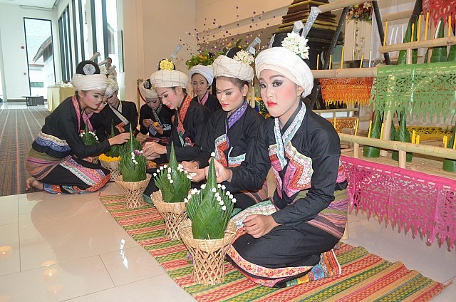 Hội thảo Phật giáo tại Đại học Mahamakut, Thái Lan