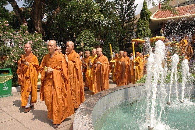 Chùm ảnh: Lễ trà tỳ nhục thân Đại lão HT. Thích Từ Nhơn