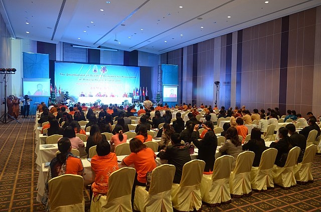Hội thảo Phật giáo tại Đại học Mahamakut, Thái Lan