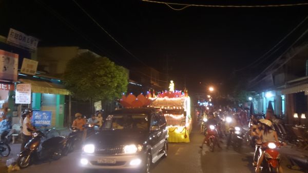Phật giáo TX. Hà Tiên kính mừng Phật đản