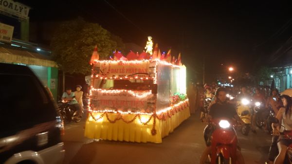 Phật giáo TX. Hà Tiên kính mừng Phật đản
