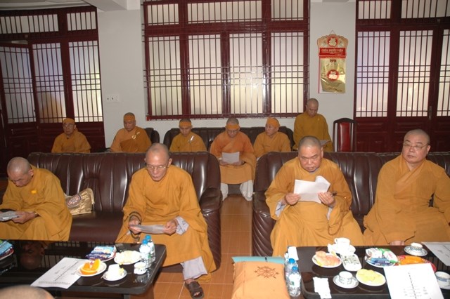 Chùm ảnh sáng ngày thứ 3 tang lễ: TW GHPGVN viếng giác linh ĐLHT. Thích Từ Nhơn