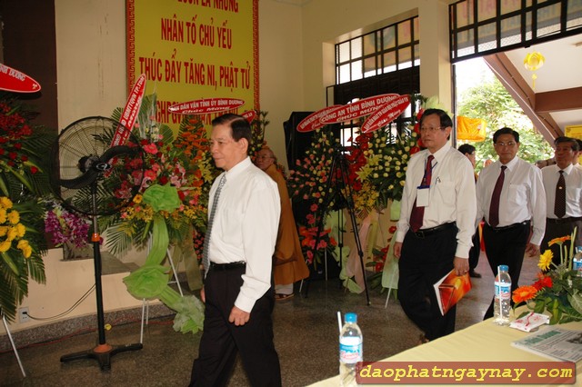 Bình Dương: Lễ đón nhận xác lập kỷ lục &quot;Tượng Phật Nhập Niết Bàn Nằm Trên Mái Chùa Dài Nhất Châu Á&quot;