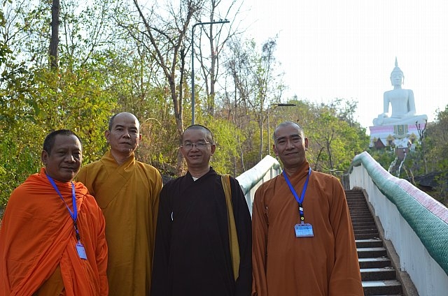 Hội thảo Phật giáo tại Đại học Mahamakut, Thái Lan