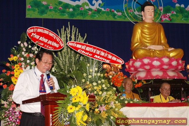 Bình Dương: Lễ đón nhận xác lập kỷ lục &quot;Tượng Phật Nhập Niết Bàn Nằm Trên Mái Chùa Dài Nhất Châu Á&quot;