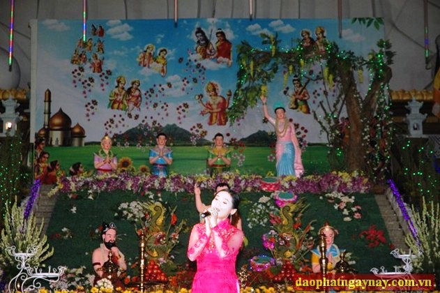Bình Dương: Rực rỡ mùa Phật đản PL 2557