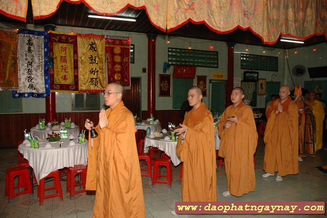TP. HCM: Lễ khai kinh thất trai tuần cố ĐLHT thượng Từ hạ Nhơn
