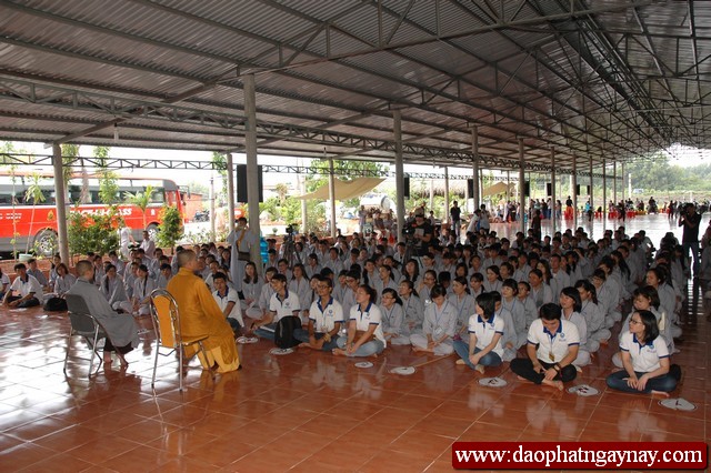 Khóa tu Gieo Hạt Từ Tâm 16: Đất thép Củ Chi