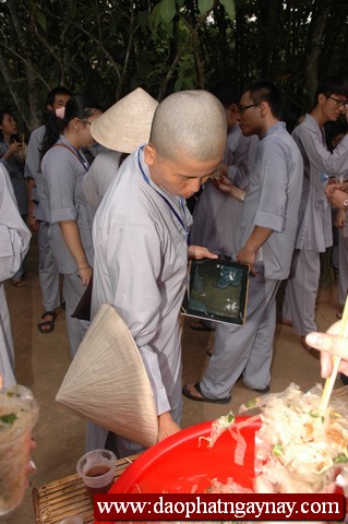 Khóa tu Gieo Hạt Từ Tâm 16: Đất thép Củ Chi