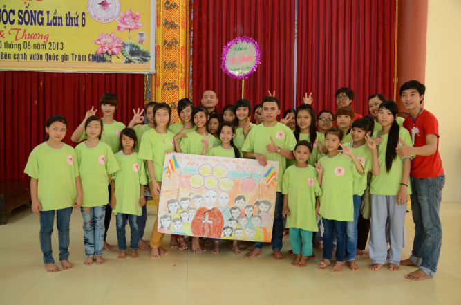 Đồng Tháp: Tự họa về mái nhà của hội trại hiểu và thương