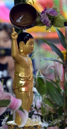 Hàn Quốc: Hoa Đăng diễu hành mừng Phật đản