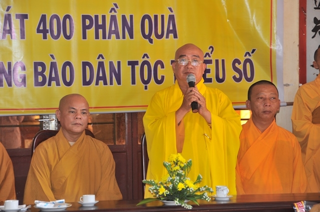 Ban Hoằng Pháp TW GHPGVN thăm trường hạ Đắk Nông