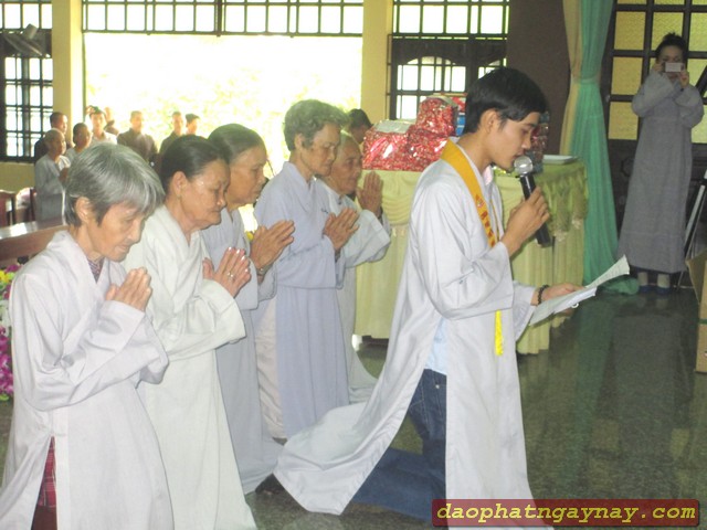 Bình Dương: Trao giải hội thi giáo lý Phật tử lần thứ nhất