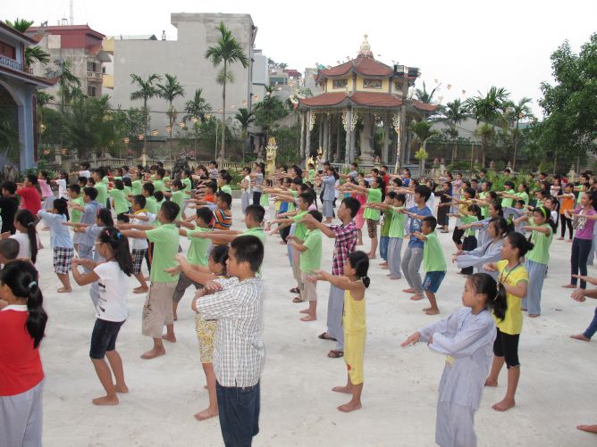 Hà Nội: Chùm ảnh đọng lại trong khóa tu mùa hè 2013 chùa Nam Du Thượng