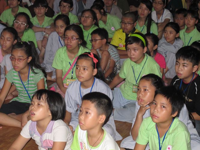 Hà Nội: Bài học từ “Cuộc đời đức Phật” và giá trị của tình bạn từ khóa tu tại chùa Nam Dư Thượng