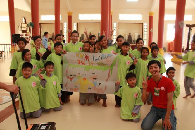 Đồng Tháp: Tự họa về mái nhà của hội trại hiểu và thương