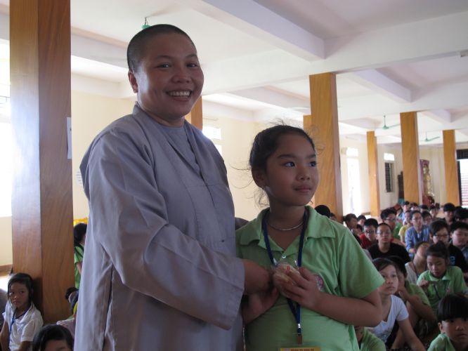 Hà Nội: Bài học từ “Cuộc đời đức Phật” và giá trị của tình bạn từ khóa tu tại chùa Nam Dư Thượng