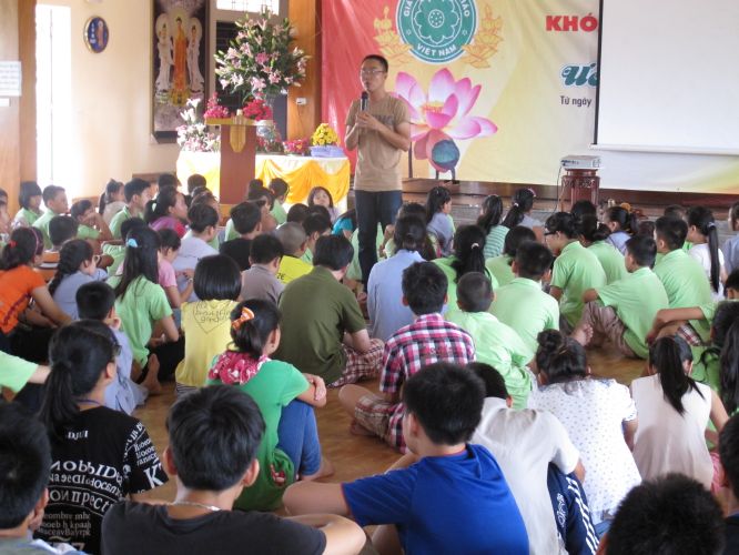 Hà Nội: Bài học từ “Cuộc đời đức Phật” và giá trị của tình bạn từ khóa tu tại chùa Nam Dư Thượng