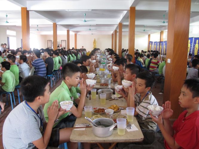 Hà Nội: Bài học từ “Cuộc đời đức Phật” và giá trị của tình bạn từ khóa tu tại chùa Nam Dư Thượng