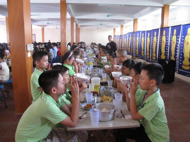 Hà Nội: Bài học từ “Cuộc đời đức Phật” và giá trị của tình bạn từ khóa tu tại chùa Nam Dư Thượng