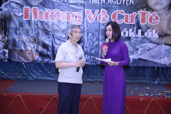 TP.HCM: Đêm nhạc kêu gọi từ thiện &quot;Hướng về Cư Tê&quot;