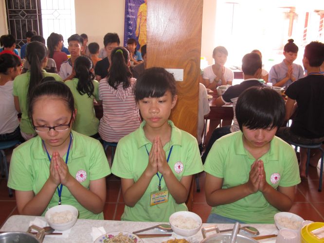 Hà Nội: Bài học từ “Cuộc đời đức Phật” và giá trị của tình bạn từ khóa tu tại chùa Nam Dư Thượng