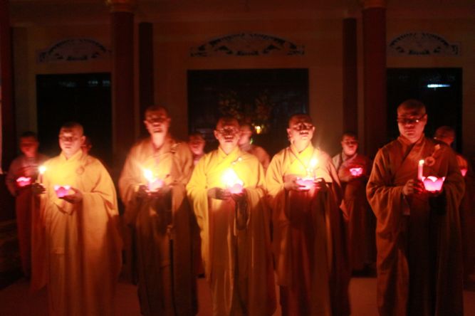 Đồng Tháp: Hội trại hiểu và thương - Ấn tượng đêm thắp nến nguyện cầu