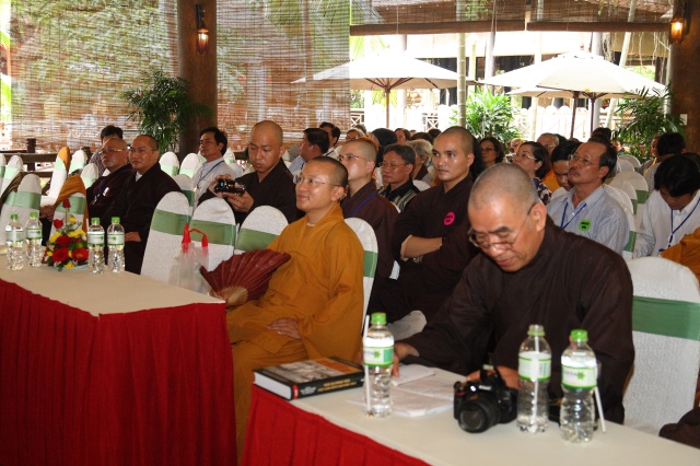 Bình Dương: Diễn ra hội thảo khoa học: 50 năm phong trào Phật giáo ở miền Nam (1963-2013)